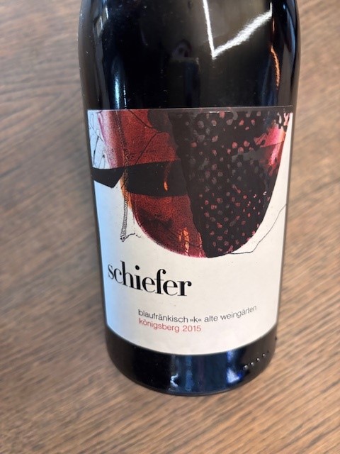 WEINBAU UWE SCHIEFER KONIGSBERG ALTE WEINGARTEN 2015